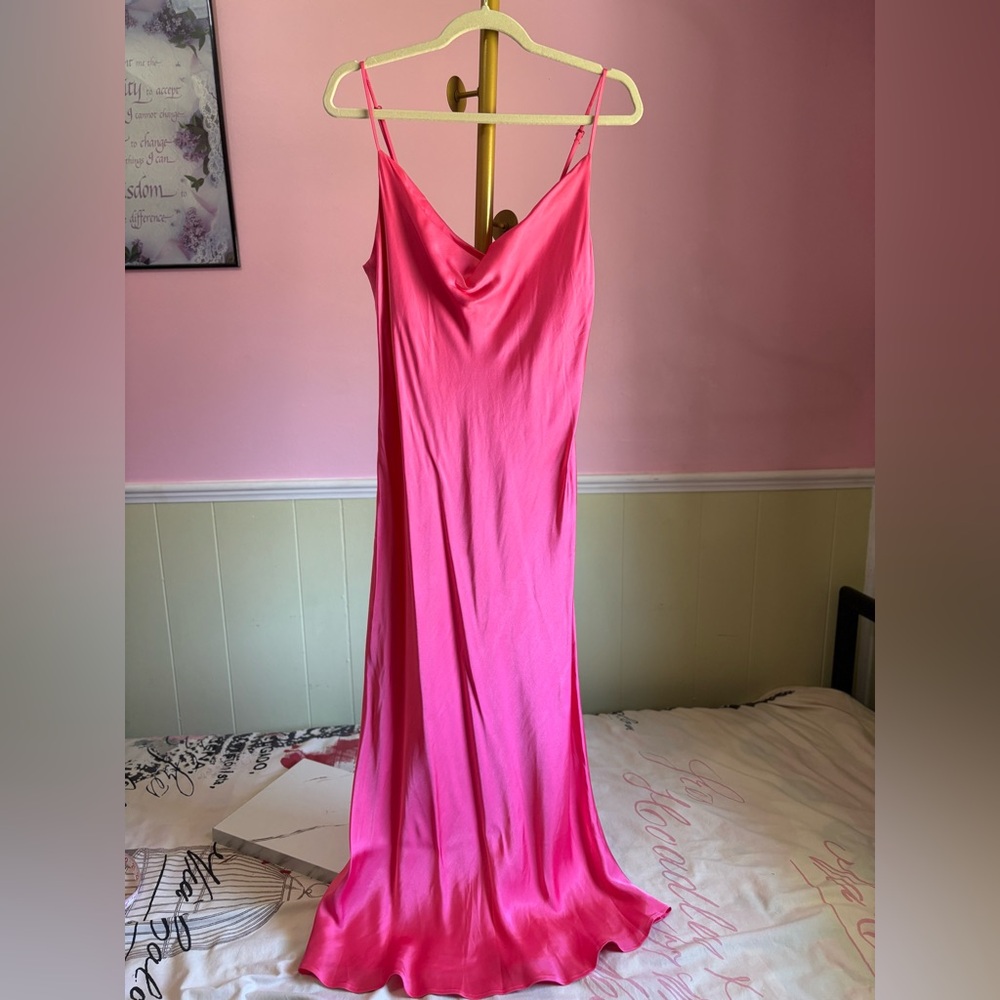 Zara Pink Midi Dress - Picture 3 of 6
